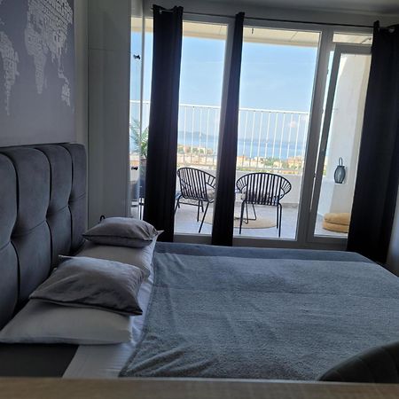 Studio Apartment Lanterna Zadar Dış mekan fotoğraf